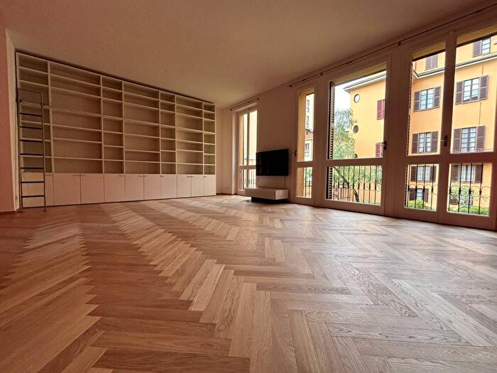 Appartamento con 5 locali in affitto in Via Amedei, Missori, Milano