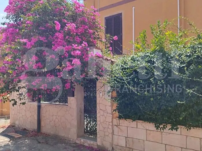 Appartamento trilocale in vendita in Viale della Tecnica, Taranto