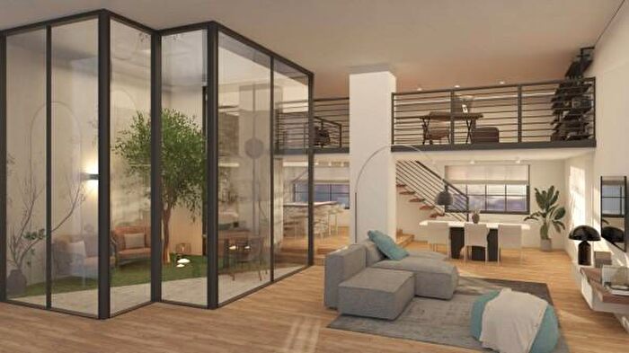 Appartamento con 5 locali in vendita in Via Catania, Collegno