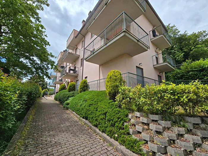 Appartamento con 5 locali in vendita in Strada Statale Eugubina Perugia, Perugia