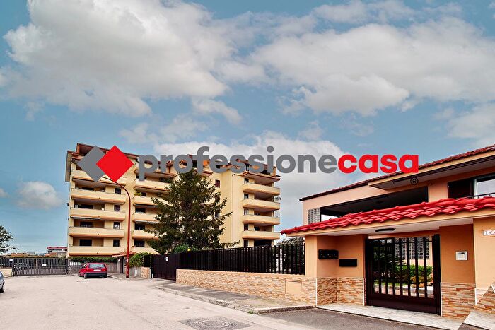 Appartamento quadrilocale in vendita in Via Palomba, San Nicola La Strada