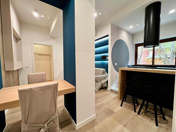 Appartamento trilocale in affitto in Viale Etiopia, Africano Villa Chigi, Roma