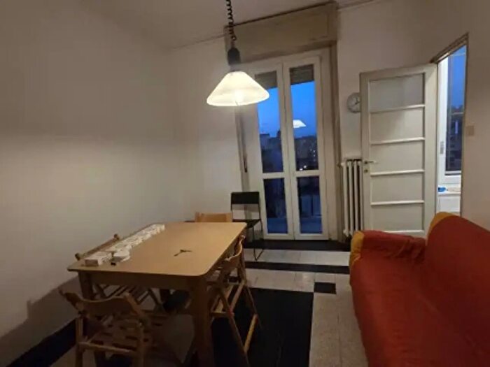 Appartamento trilocale in affitto in Viale Corsica, Milano