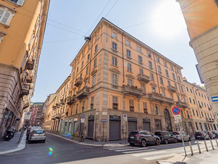 Appartamento bilocale in affitto in Via Gaudenzio Ferrari, Corso Genova, Milano