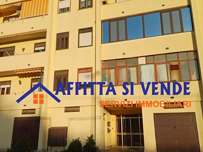 Appartamento quadrilocale in vendita in Via Aldo Carratore, Siracusa