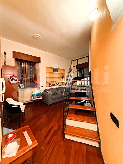 Appartamento trilocale in vendita in Turate