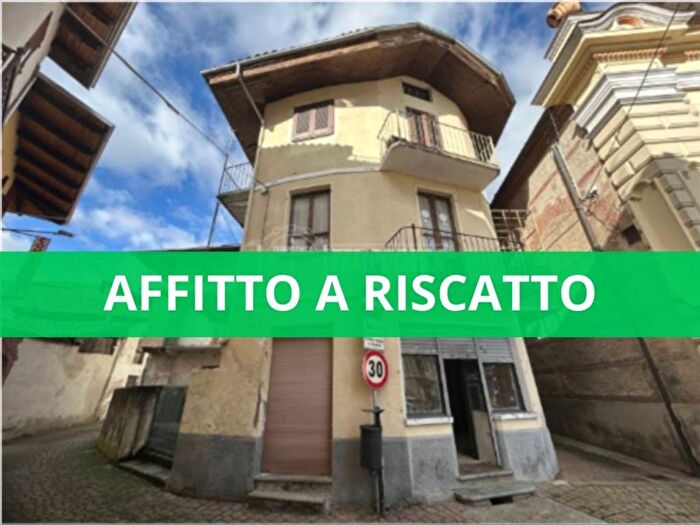 Appartamento monolocale in affitto in Via Umberto I, Centro, Rocca Canavese