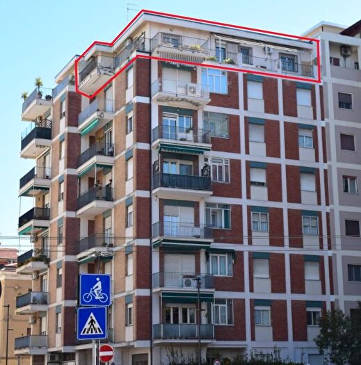 Casa quadrilocale in affitto in Via Cesare Battisti, Stazione Centrale Corso Vittorio, Pescara