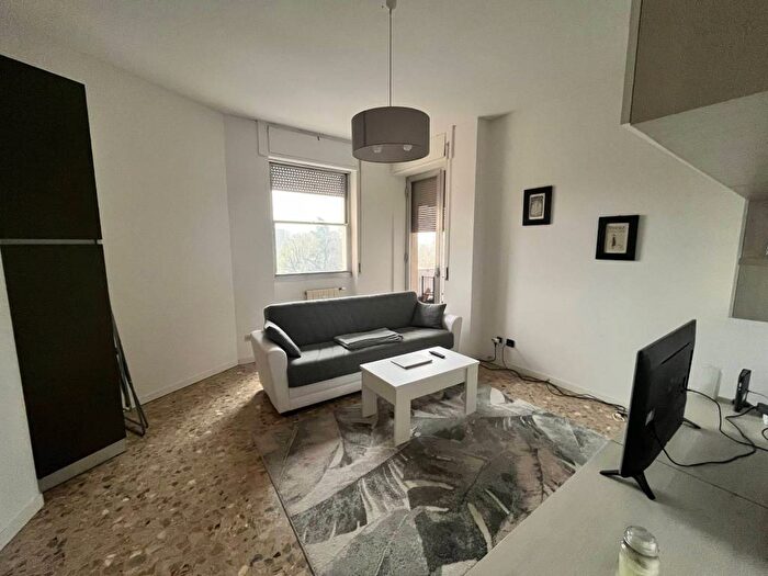 Appartamento bilocale in affitto in Via Don Rodrigo, Cantalupa San Paolo, Milano