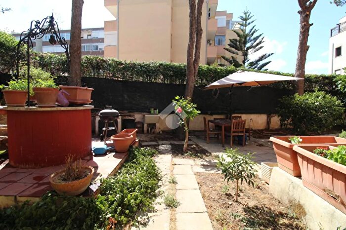 Appartamento quadrilocale in vendita in Via Bezzecca, Brindisi