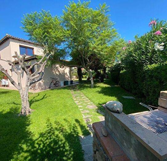 Casa trilocale in affitto in Via Stintino, Centro, San Teodoro