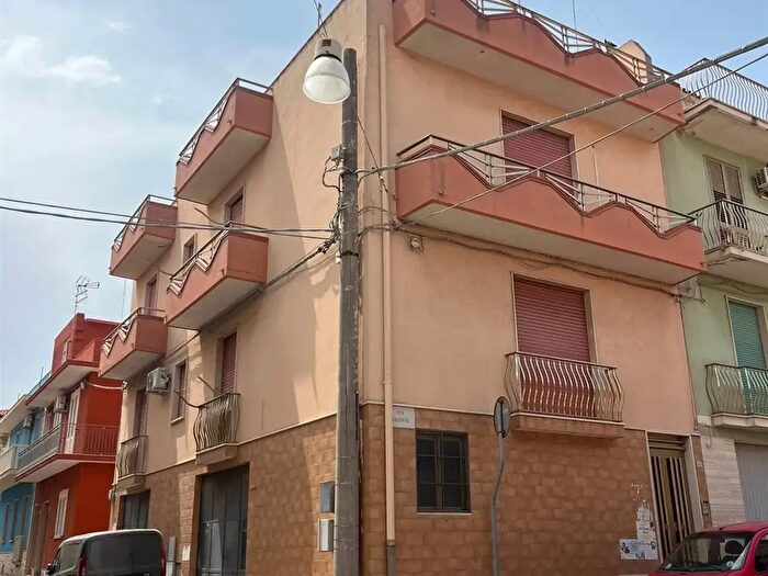 Appartamento quadrilocale in vendita in Via Magenta, Pachino