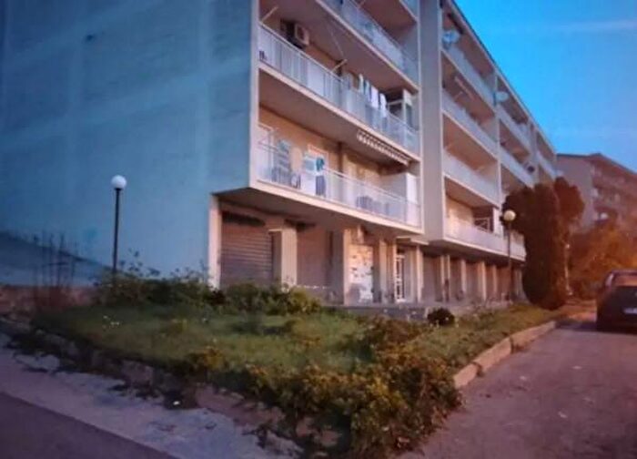 Appartamento quadrilocale in vendita in Via Crucillà, Serradifalco