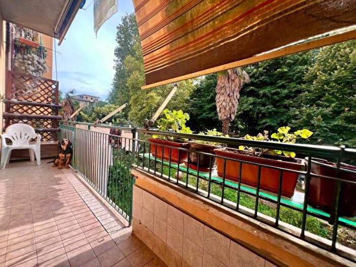 Appartamento con 5 locali in vendita in Via Luglio, Ronciglione