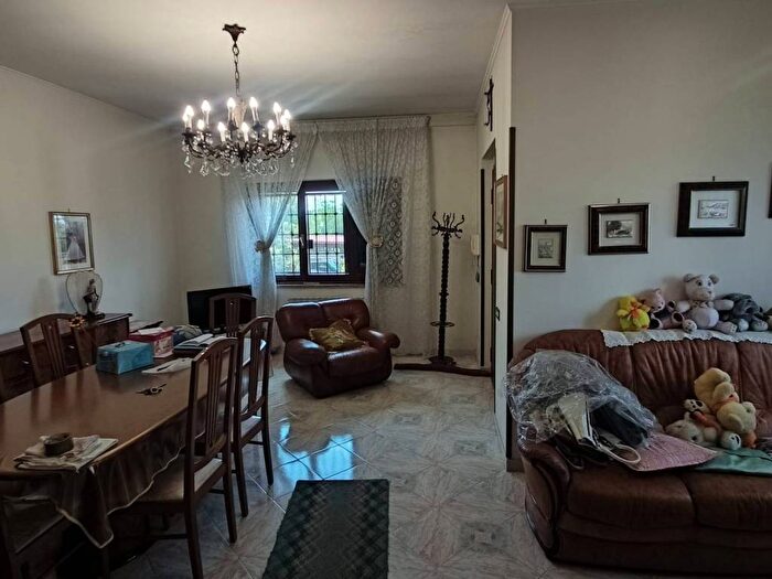 Appartamento trilocale in affitto in Via della Torre dell'Acqua Sotterra, Ciampino