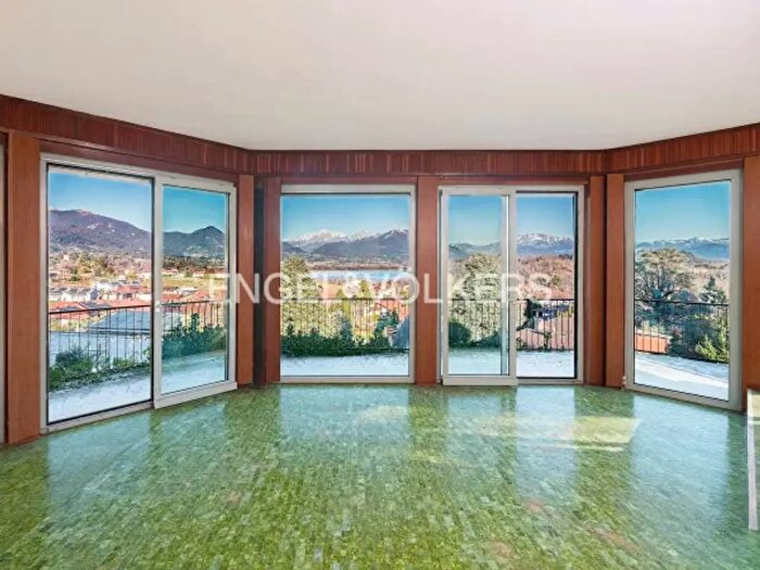 Casa con 5 locali in vendita in Anzano Del Parco