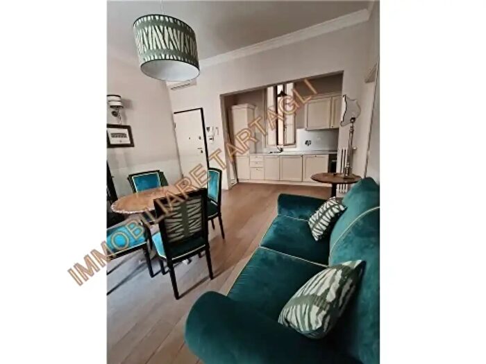 Appartamento trilocale in affitto in Firenze