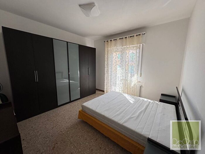 Appartamento trilocale in affitto in Pinocchio, Ancona