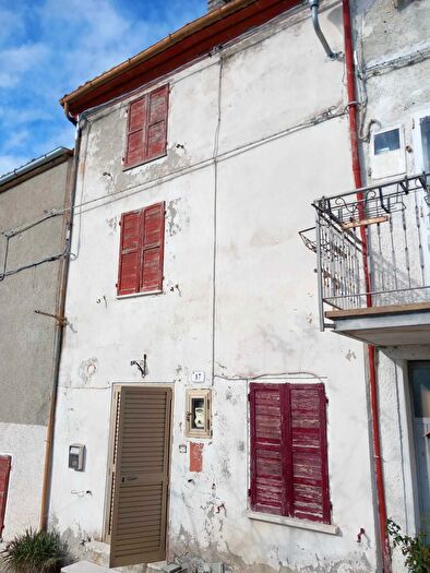 Casa con 5 locali in vendita in Via a Berardi, SantAgata Feltria