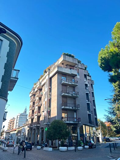 Appartamento quadrilocale in vendita in Corso Italia, Desio