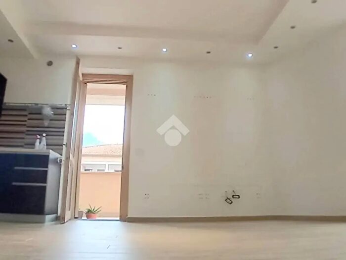 Appartamento trilocale in vendita in Via a Gramsci, San Gemini