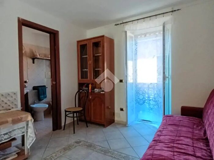 Appartamento bilocale in vendita in Via Garibaldi, Olevano Romano