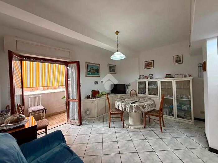 Appartamento bilocale in vendita in Via Monte Rosa, Santa Marinella