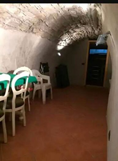 Appartamento quadrilocale in vendita in Via Case Sparse, Centro Valle Intelvi