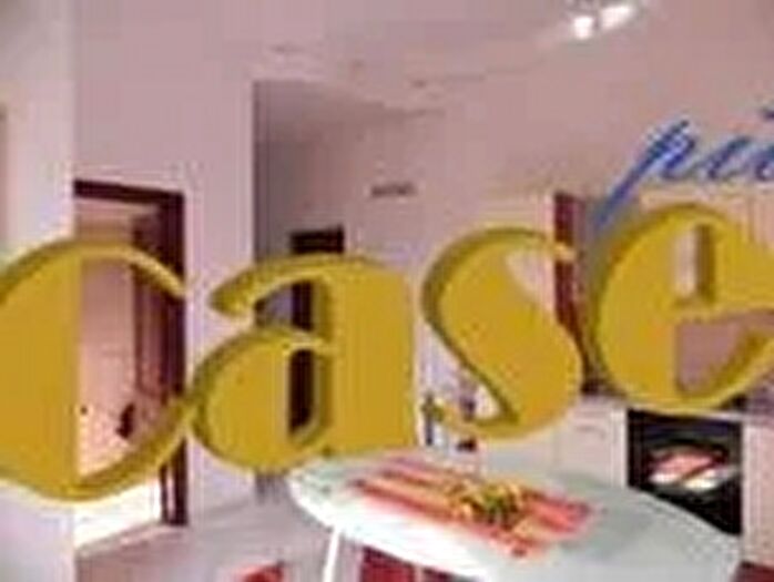 Casa con 5 locali in vendita in Massarosa