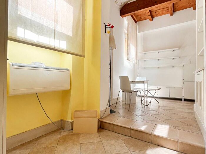 Appartamento bilocale in affitto in Santo Stefano, Bologna