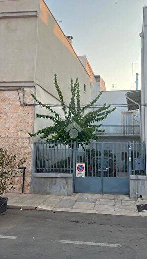 Casa con 5 locali in vendita in Corso Garibaldi, Casamassima