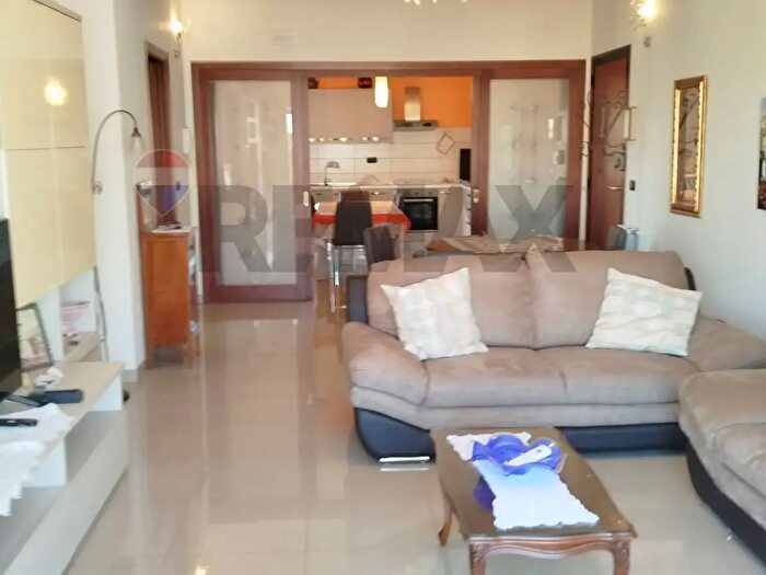 Appartamento con 5 locali in vendita in Viale Nitta b, Catania