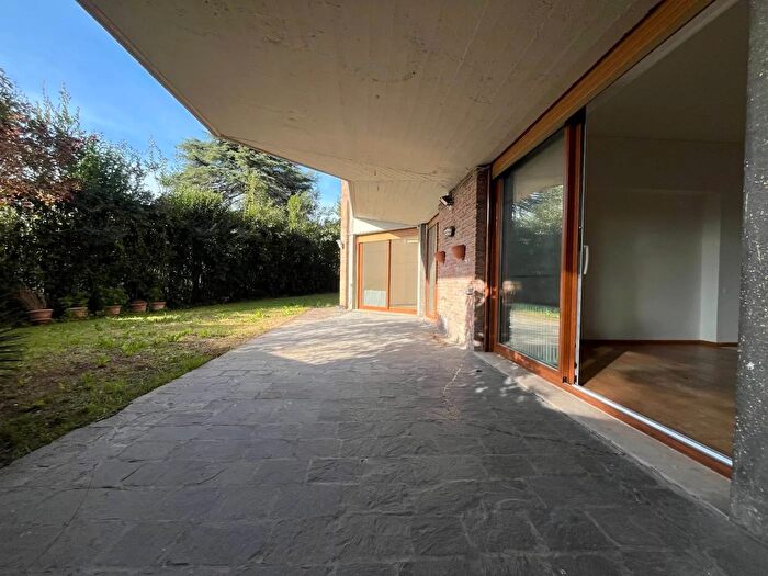 Appartamento con 6 locali in vendita in Via di Villa Betania Roma, Roma