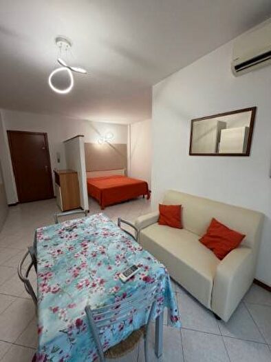 Appartamento monolocale in affitto in Via Claudia, Centro, Maranello