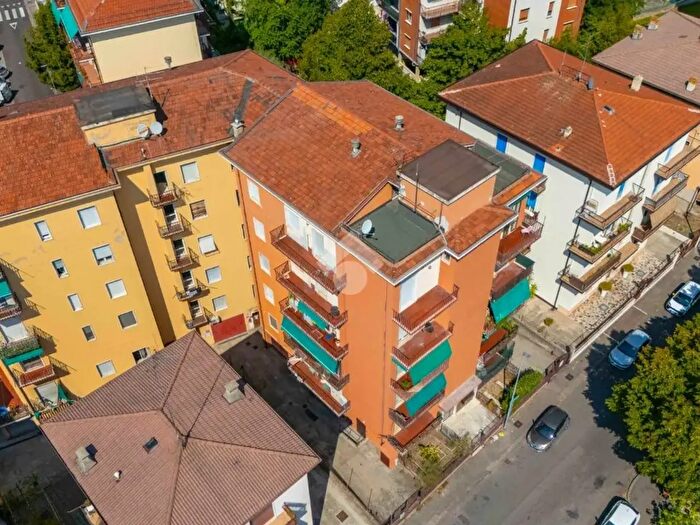 Appartamento quadrilocale in vendita in Via Monfalcone, Verona