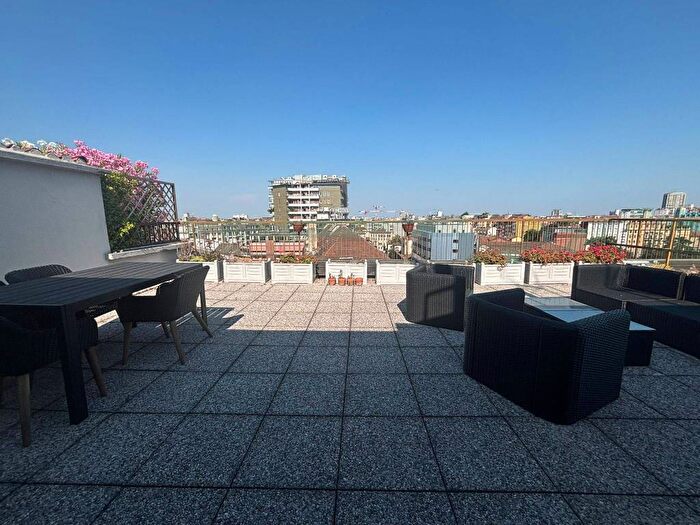 Casa monolocale in affitto in Piazza Giuseppe Missori, Missori, Milano
