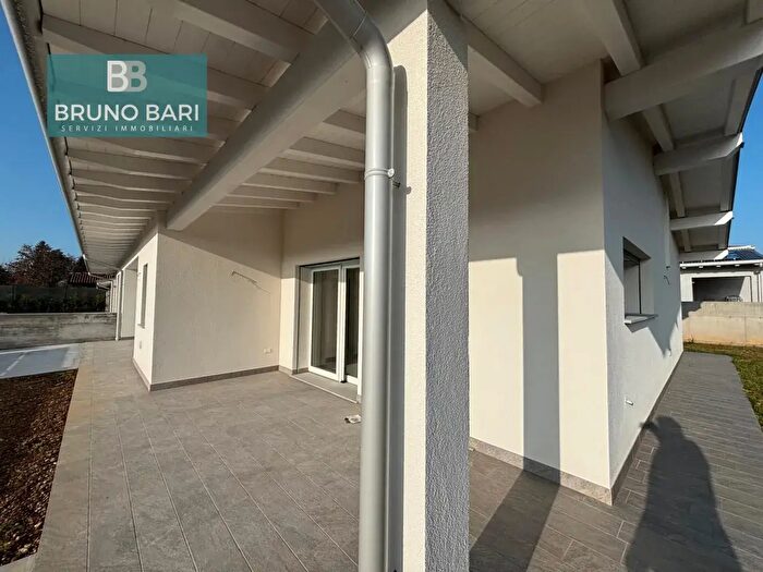 Casa quadrilocale in vendita in Pordenone