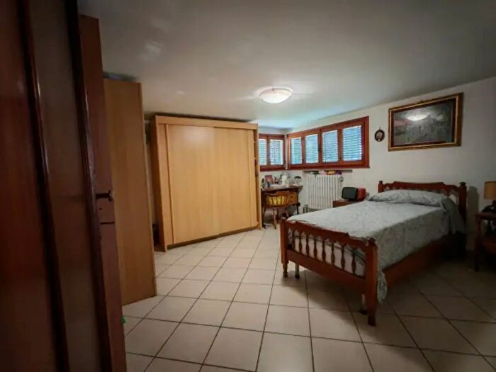 Casa con 6 locali in vendita in Montegrotto Terme