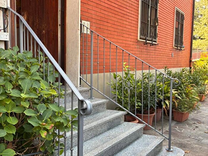 Appartamento trilocale in affitto in Via Larga, San Vitale Roveri, Bologna