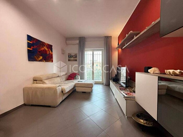 Appartamento bilocale in affitto in Via Marcello Candia, Fuorigrotta, Napoli