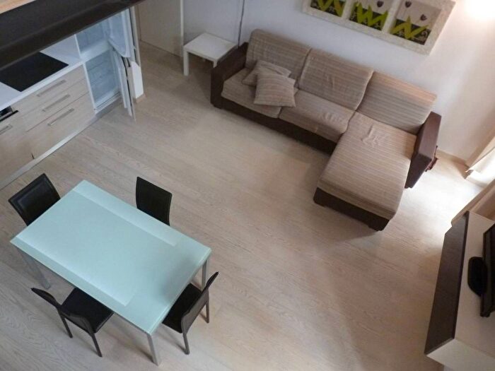 Appartamento bilocale in affitto in Via Alessandro Volta, Via Roma, Torino