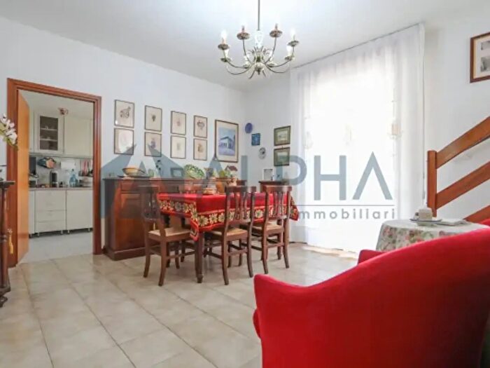 Appartamento con 5 locali in vendita in Via Giuseppe Mazzatinti, Forli'