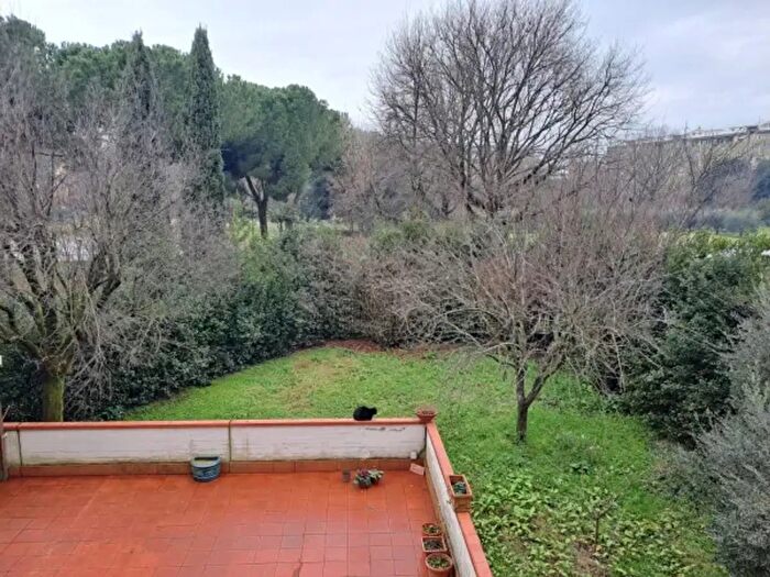 Appartamento quadrilocale in vendita in Via dei Bassi, Firenze