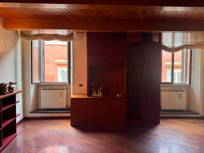 Appartamento trilocale in affitto in Via Camillo Benso di Cavour, Centro Storico, Terni