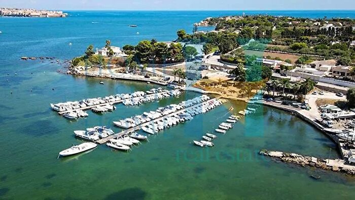 Casa in vendita in Siracusa, Noto