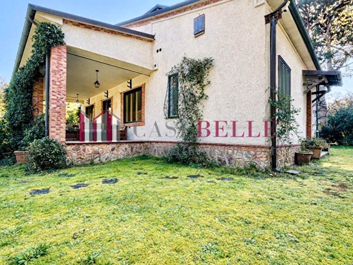 Casa con 5 locali in affitto in Via Toscana, Pietrasanta