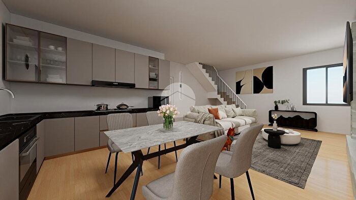 Appartamento trilocale in vendita in Via Silvio Bonomelli, Rovato