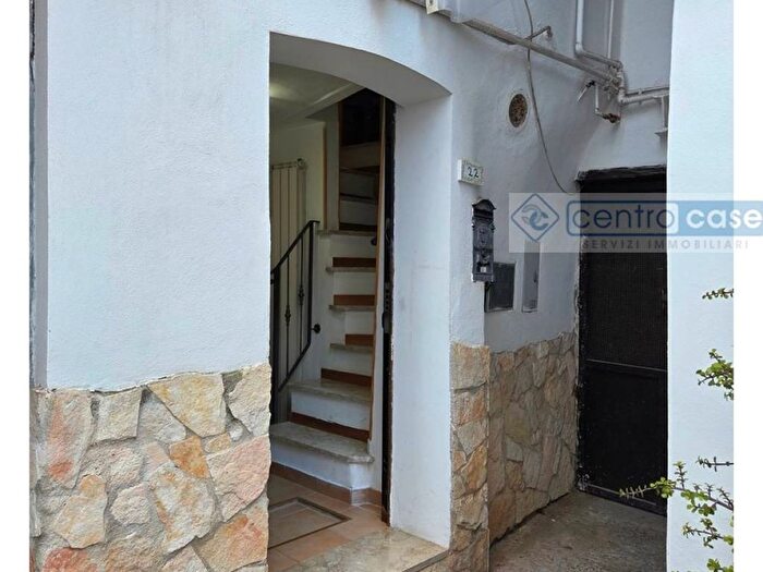 Appartamento trilocale in affitto in Via dellIndipendenza, Gaeta