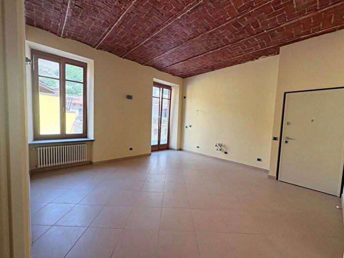 Appartamento trilocale in affitto in Via Duca dAosta, Centro, Verrès