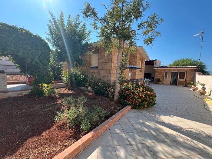 Casa trilocale in affitto in Via del Mediterraneo, Triscina, Castelvetrano